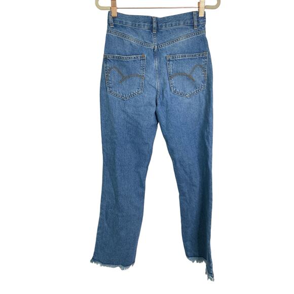 Farm Rio Light Wash Carrot Denim Pants Jeans Flare Leg Fringe Hem Blue Size 24 - Picture 6 of 12